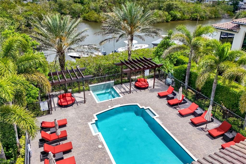 REGATTA LANDING - Residential