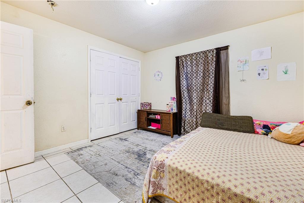 LEHIGH ESTATES - Residential