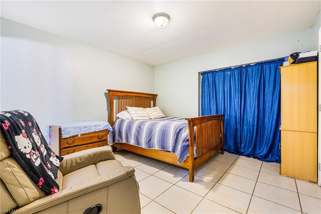 LEHIGH ESTATES - Residential