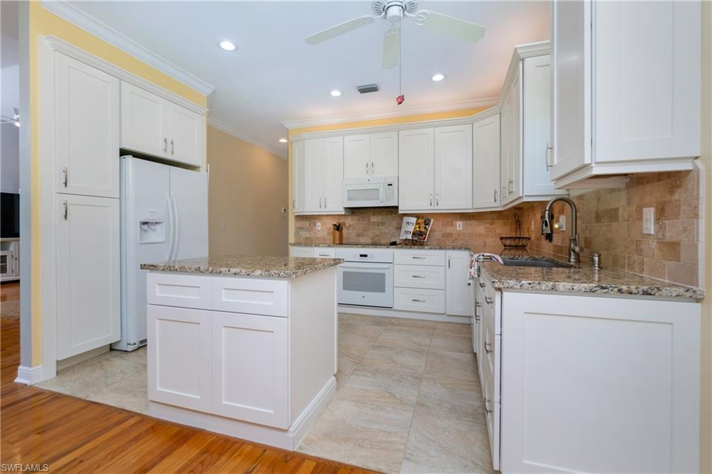 LITTLE PINES ESTATES LAND CONDO PH 1 + 11 - Residential