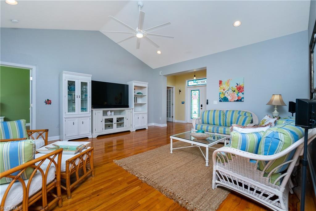 LITTLE PINES ESTATES LAND CONDO PH 1 + 11 - Residential