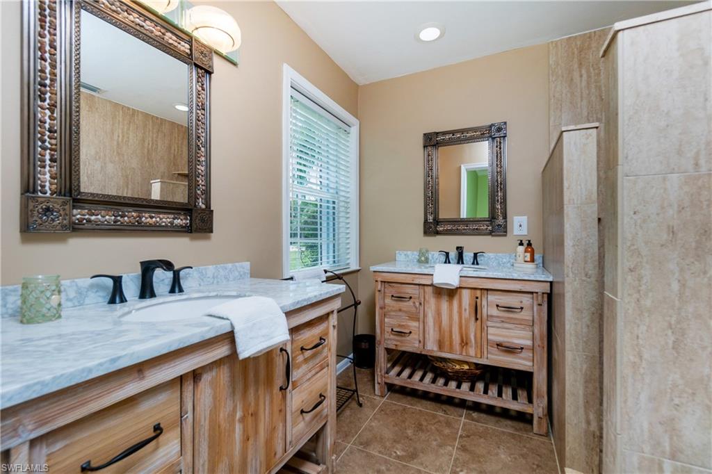 LITTLE PINES ESTATES LAND CONDO PH 1 + 11 - Residential