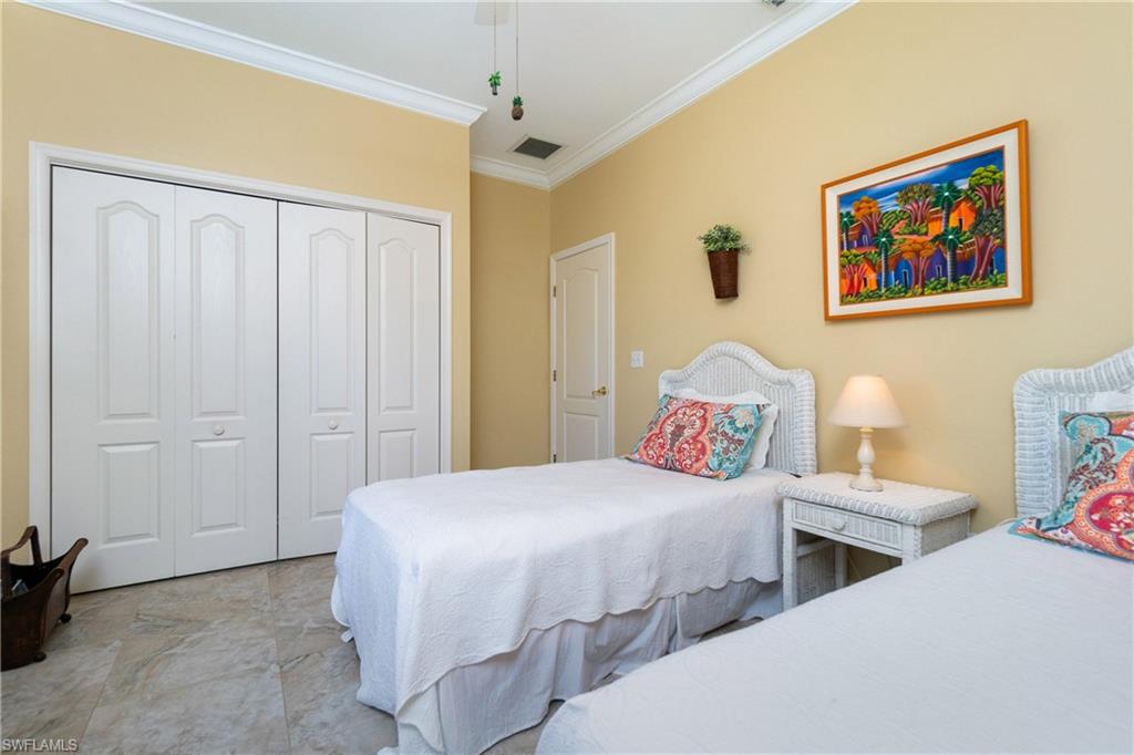 LITTLE PINES ESTATES LAND CONDO PH 1 + 11 - Residential