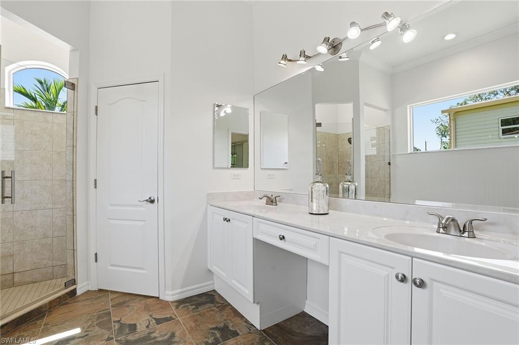 SAN CARLOS ESTATES - Residential