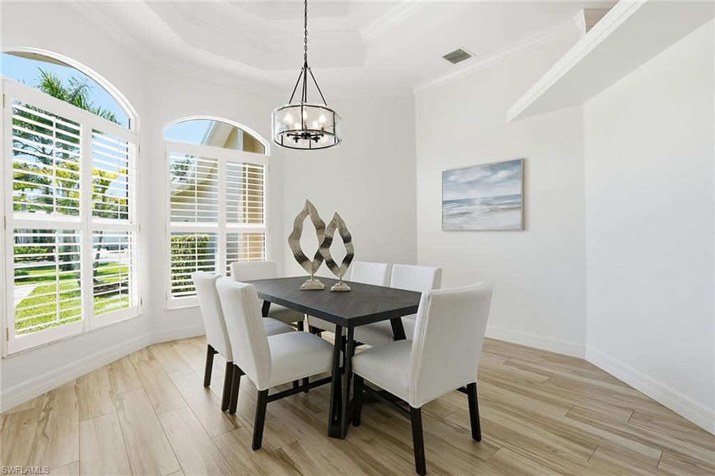 SAN CARLOS ESTATES - Residential