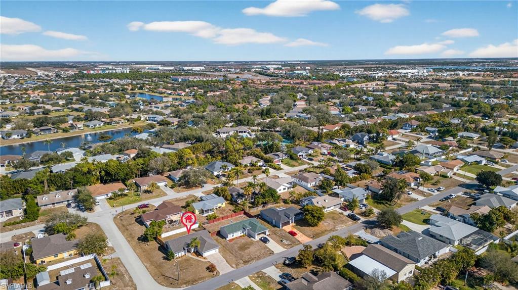 SAN CARLOS PARK - Residential