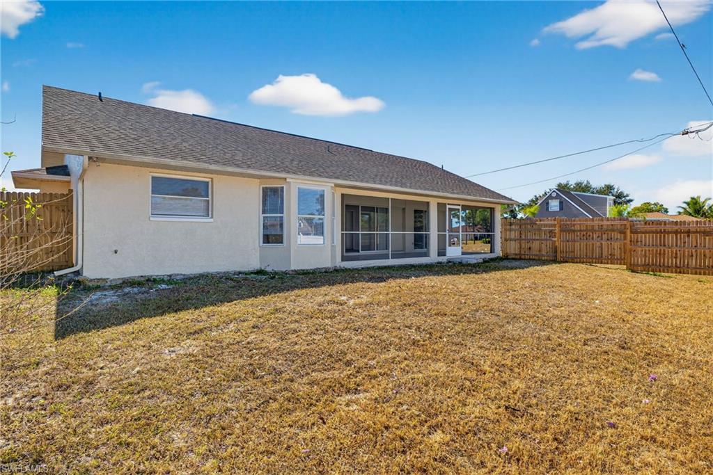 SAN CARLOS PARK - Residential