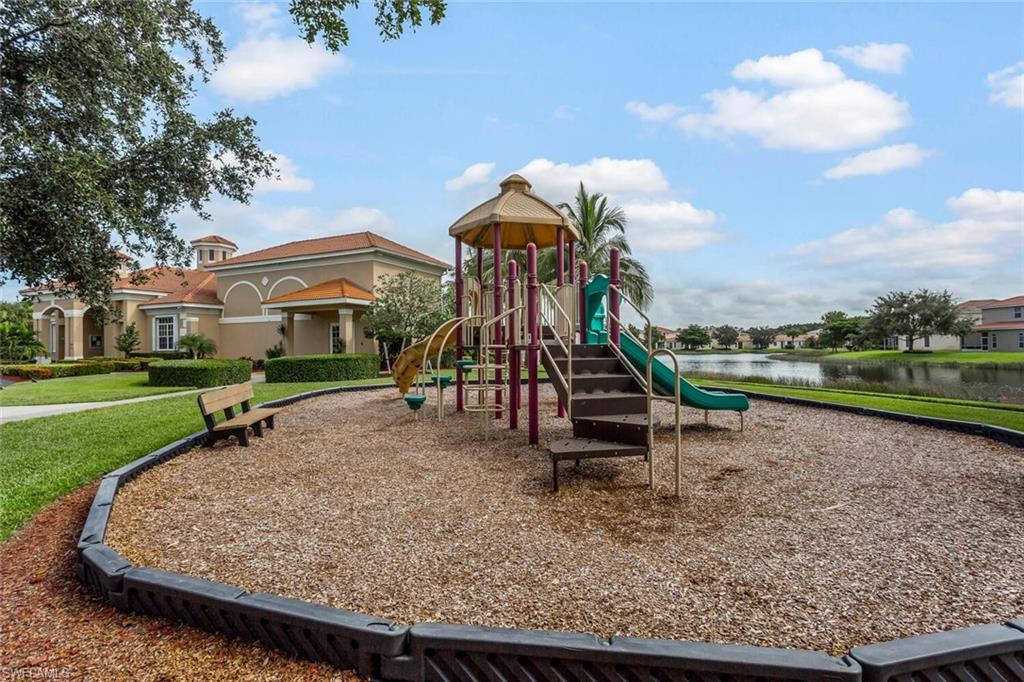 PEBBLE BEACH - Residential