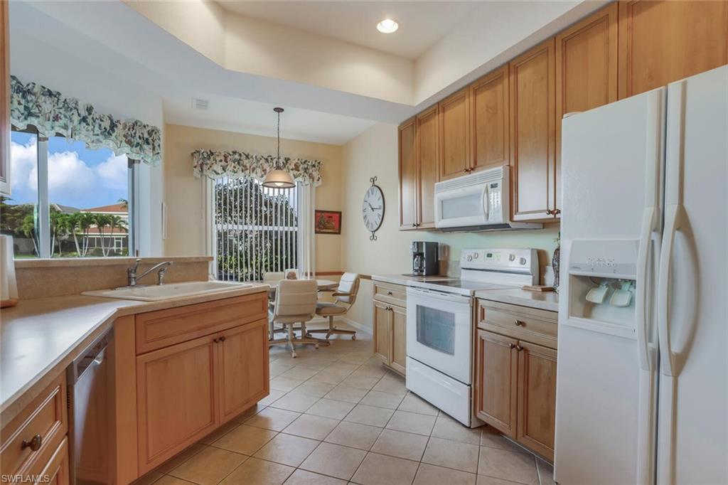 PEBBLE BEACH - Residential