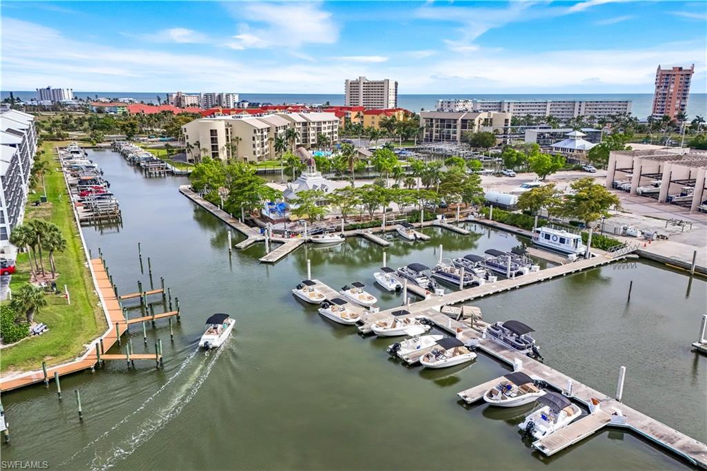 PALM HARBOR CLUB - Residential