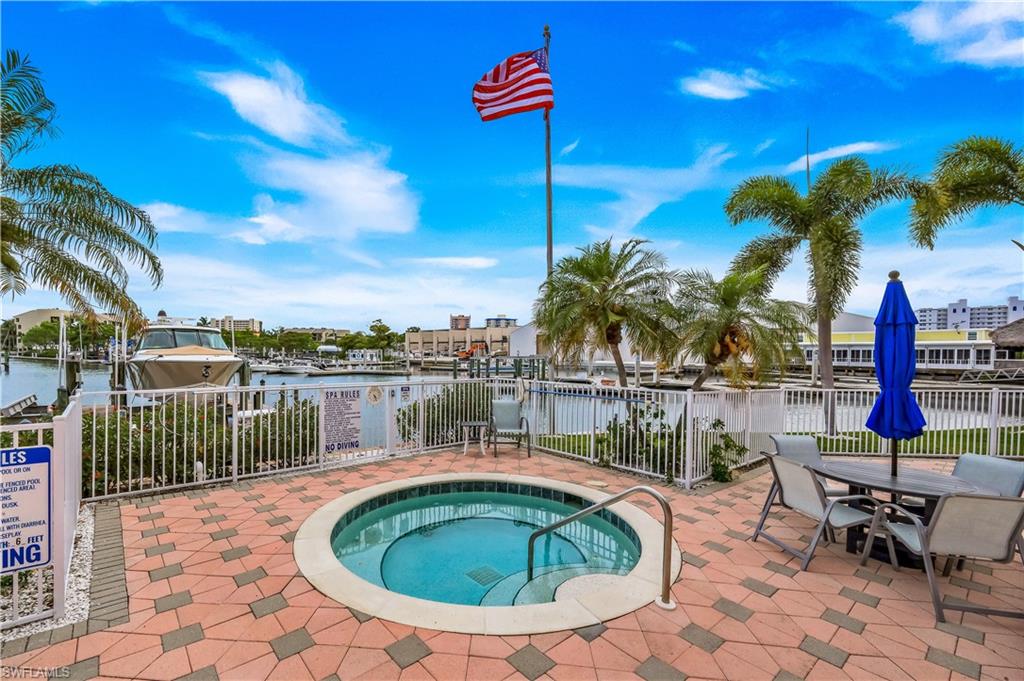 PALM HARBOR CLUB - Residential