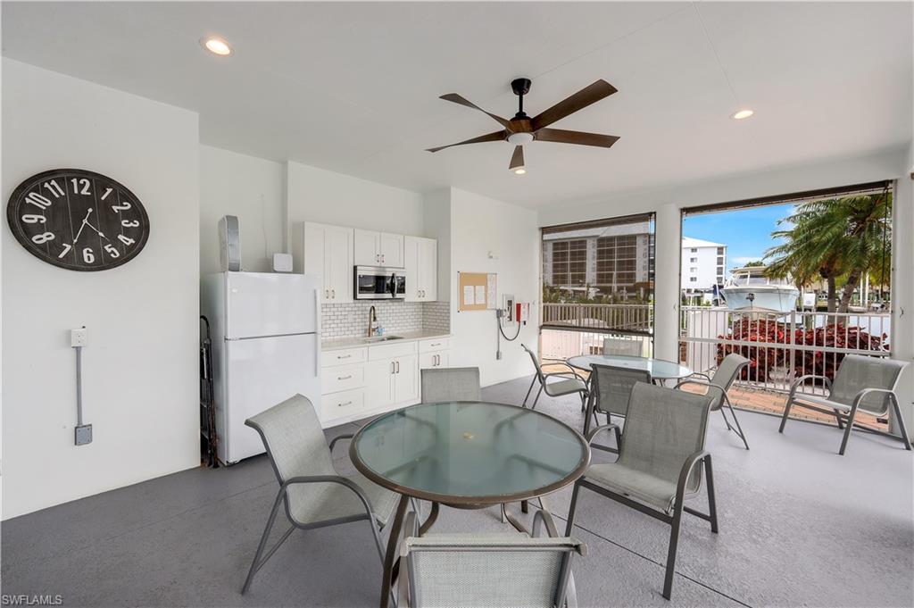 PALM HARBOR CLUB - Residential