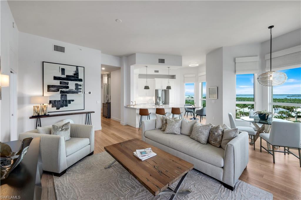 PALM HARBOR CLUB - Residential