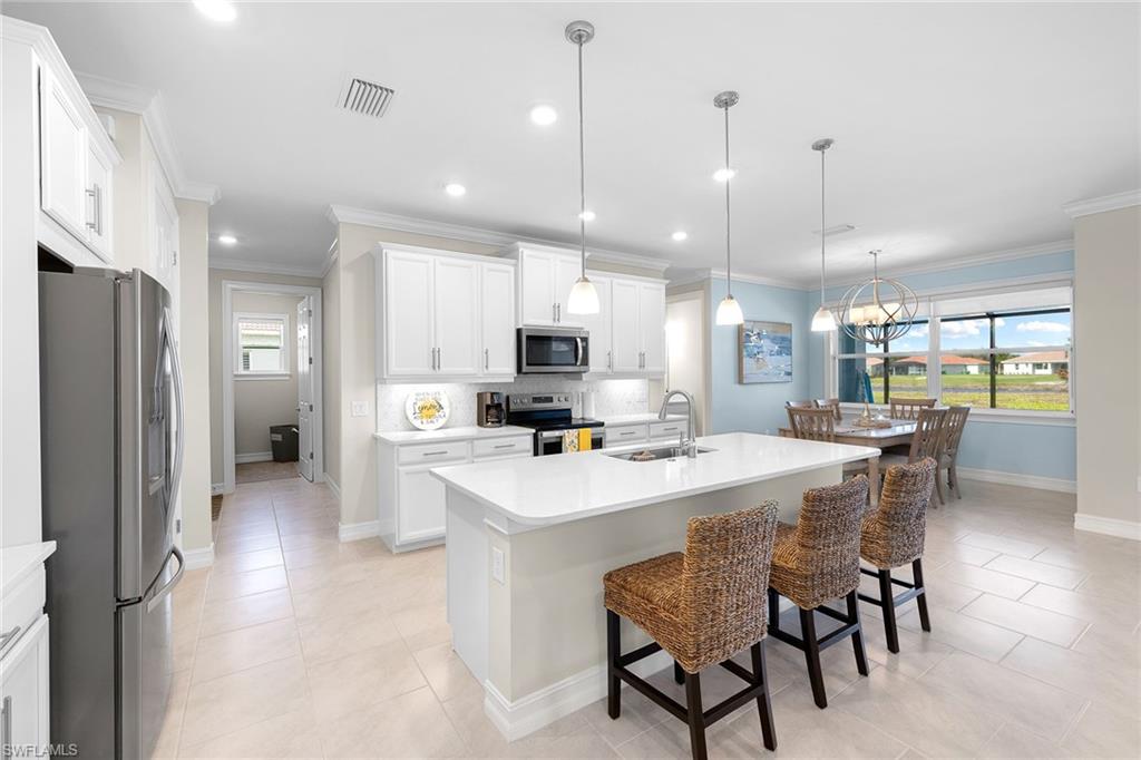 ROYAL PALM GOLF ESTATES - Residential Lease