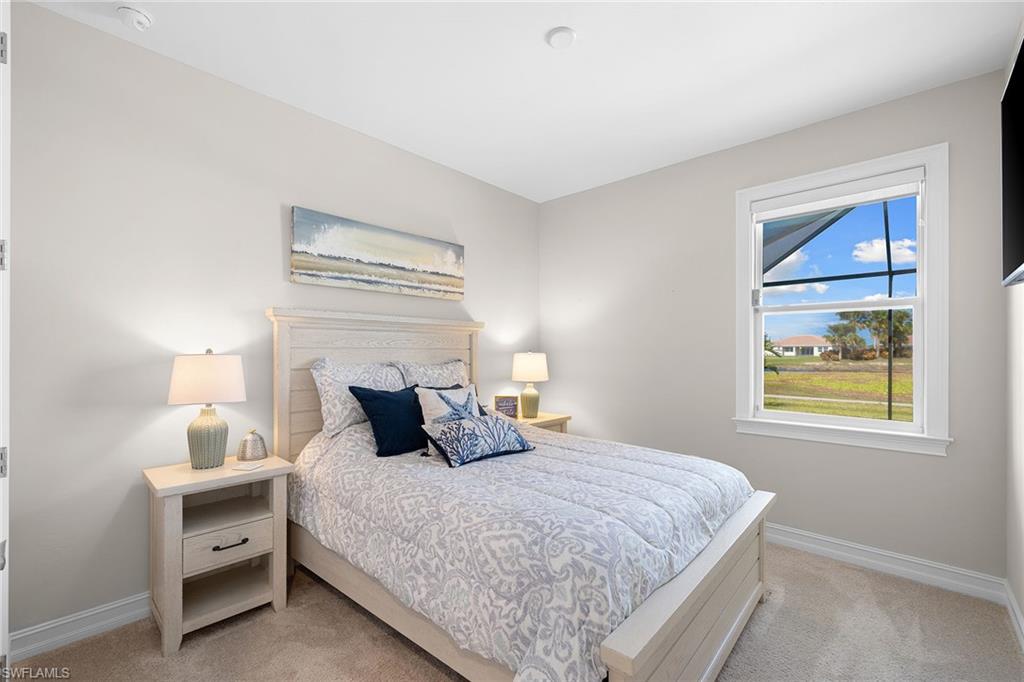 ROYAL PALM GOLF ESTATES - Residential Lease