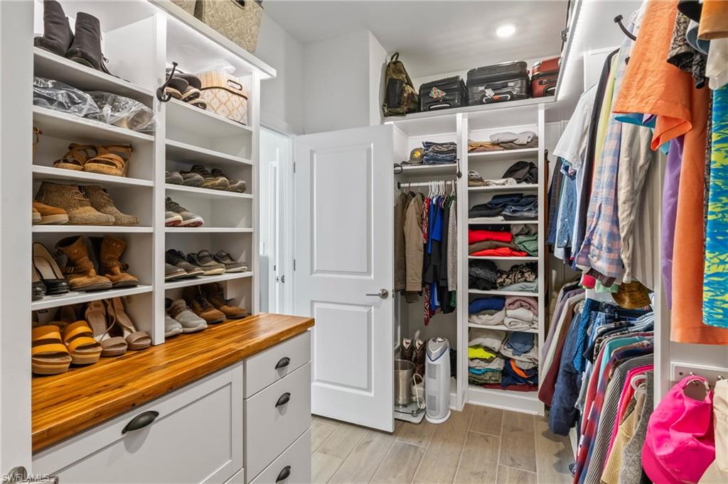 TIMBER CREEK - Residential