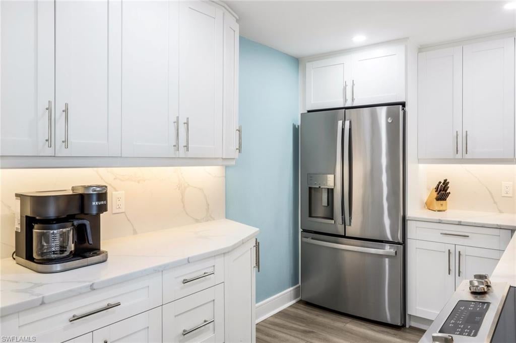 4005 Gulf Shore BLVD N 404