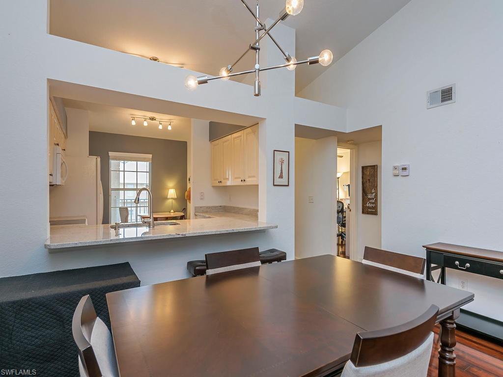 VICTORIA LAKES - Residential