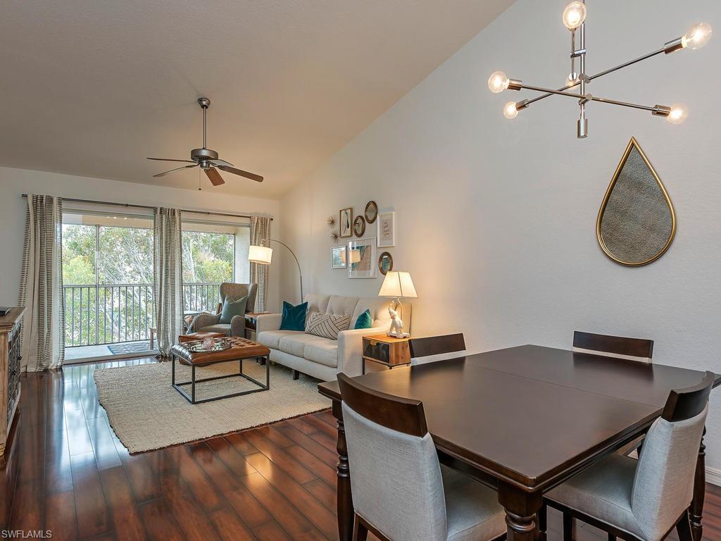 VICTORIA LAKES - Residential