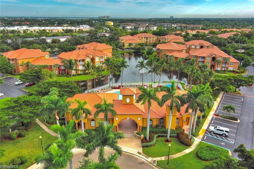 GARDENS AT BEACHWALK - Residential