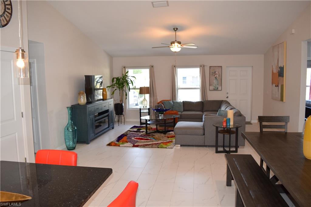 GREENBRIAR - Residential Lease