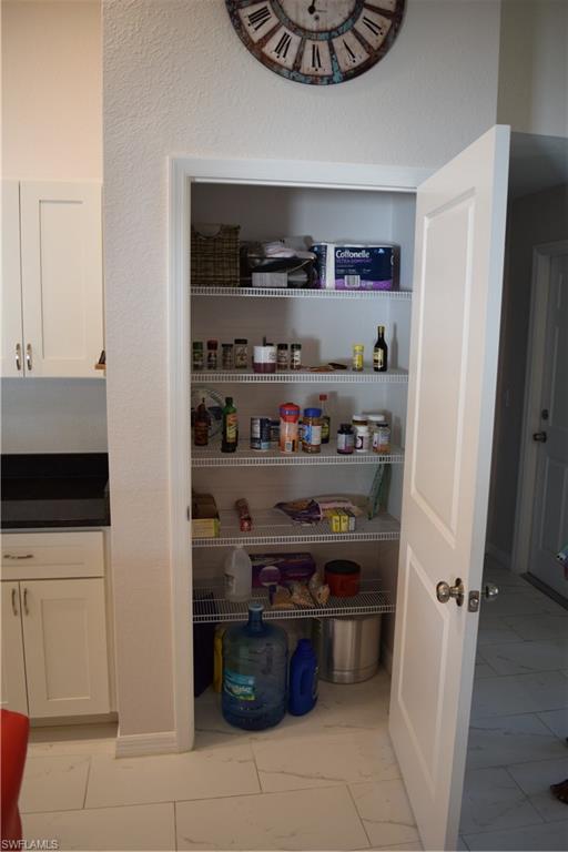 GREENBRIAR - Residential Lease