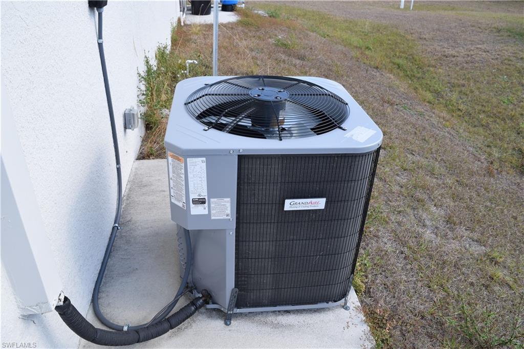 GREENBRIAR - Residential Lease