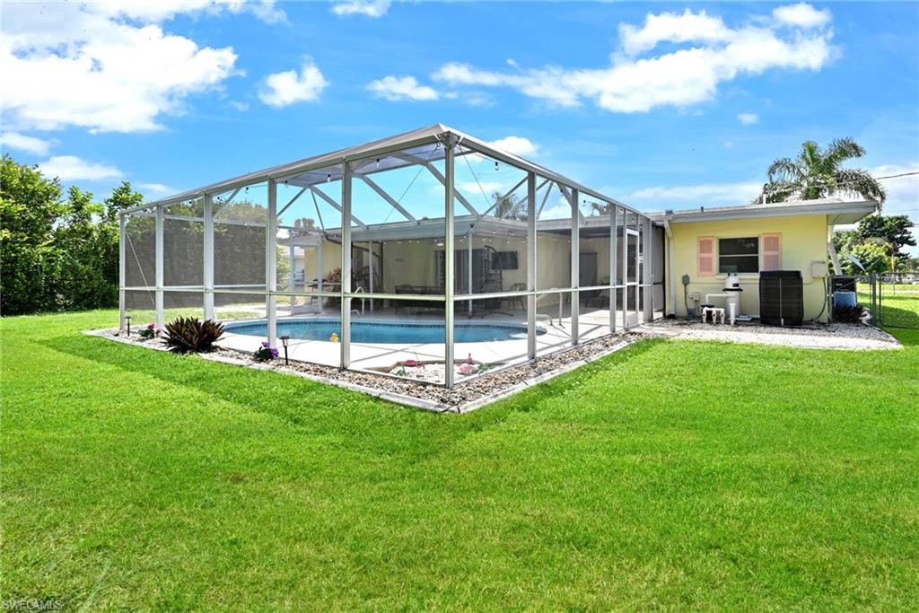 YACHT CLUB - Residential