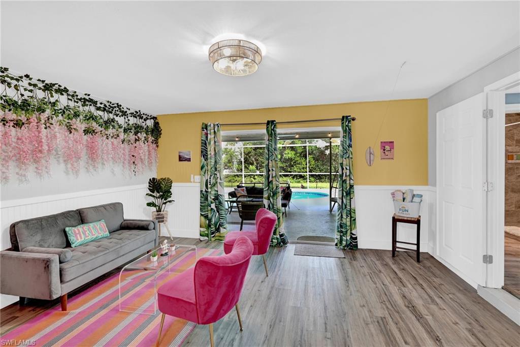 YACHT CLUB - Residential