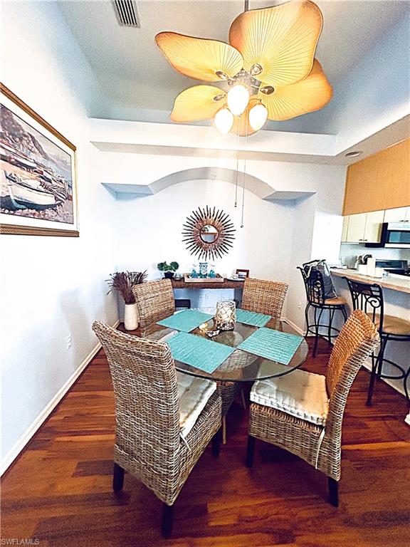 VAN LOON COMMONS - Residential