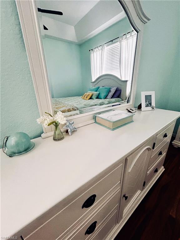 VAN LOON COMMONS - Residential