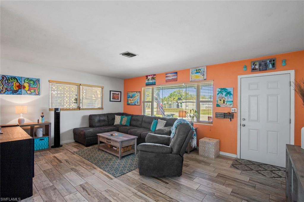 MCGREGOR GROVES - Residential