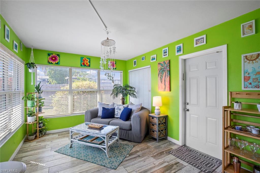 MCGREGOR GROVES - Residential