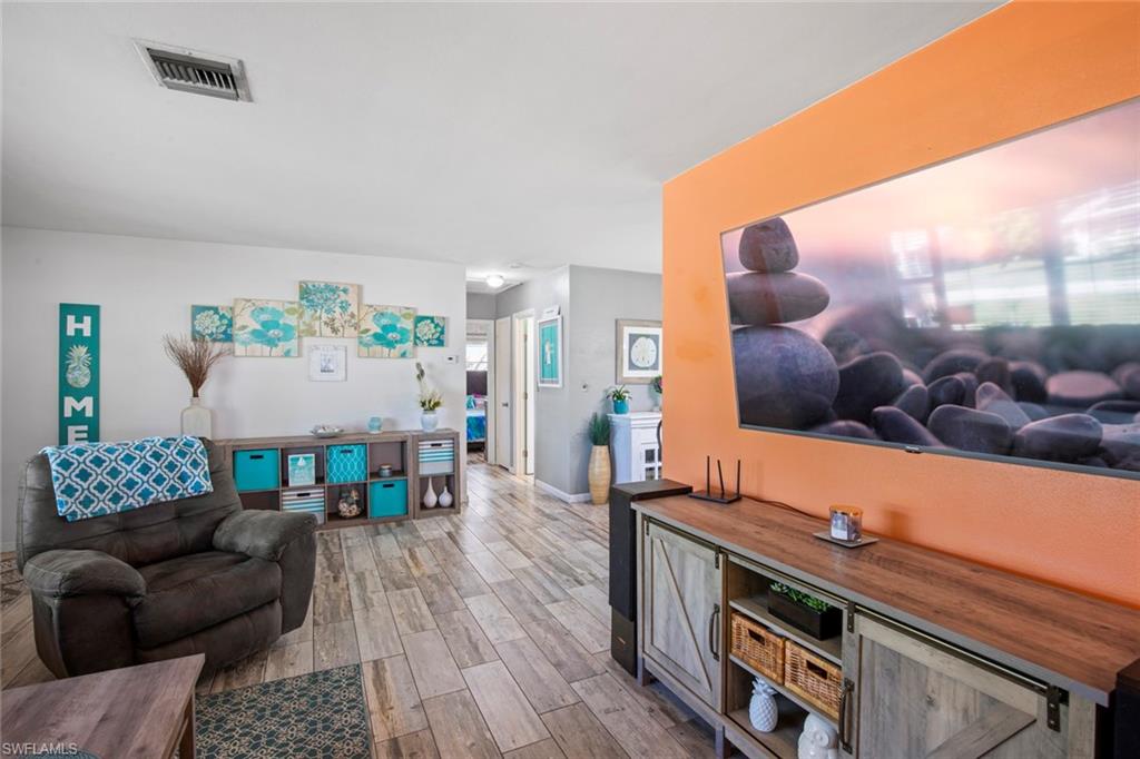 MCGREGOR GROVES - Residential