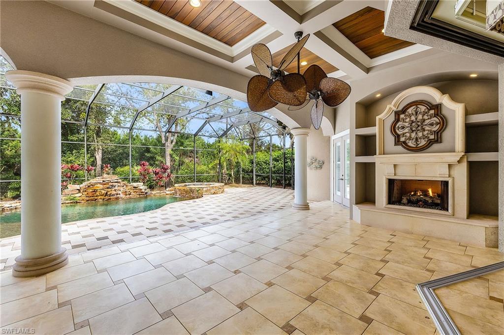 CASTLEWOOD - Residential