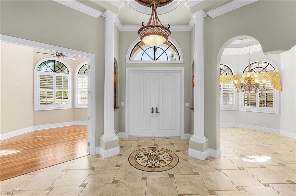 CASTLEWOOD - Residential