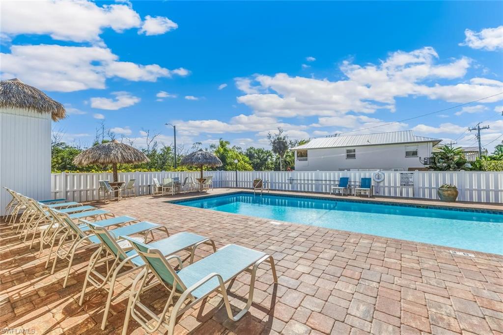 SEA GRAPE BAY CONDO - Residential