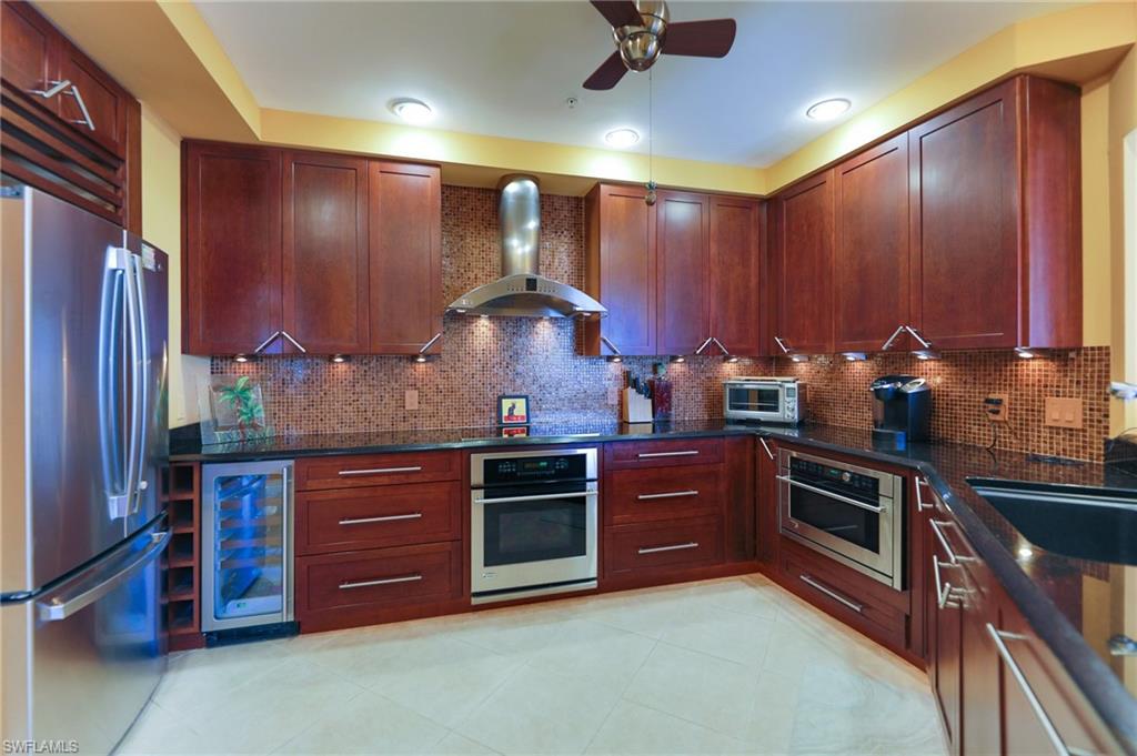 WATERSIDE AT BAY BEACH - Residential