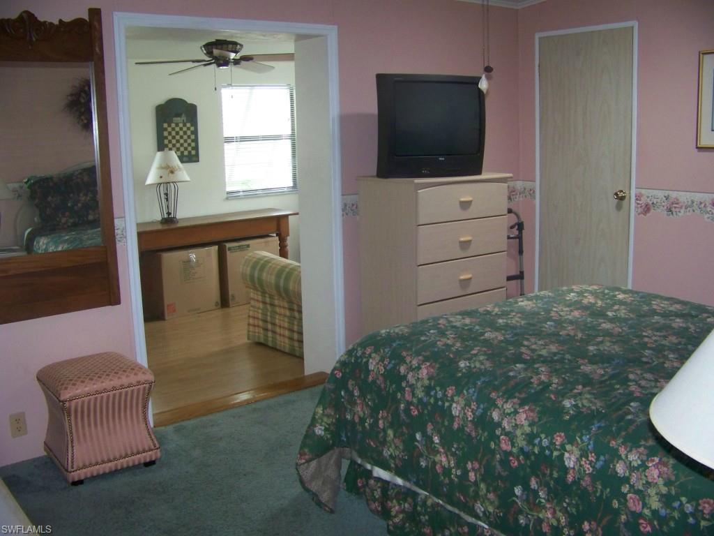 BURNT STORE COLONY - Residential