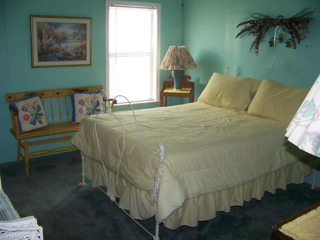 BURNT STORE COLONY - Residential