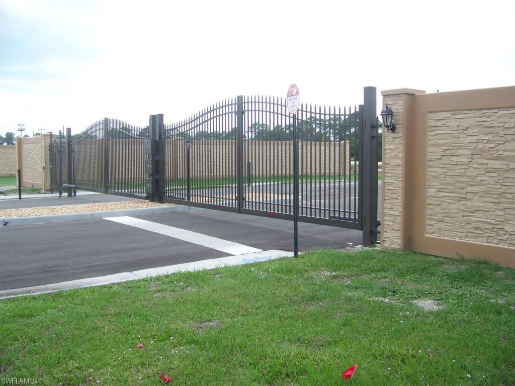 BURNT STORE COLONY - Residential