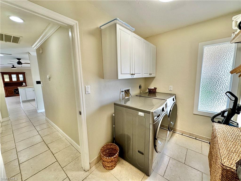 PINE HURST ESTATES - Residential Lease