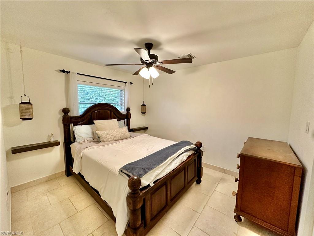 PINE HURST ESTATES - Residential Lease