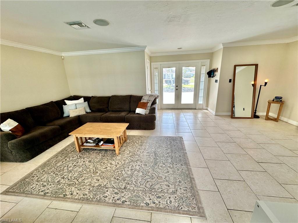 PINE HURST ESTATES - Residential Lease