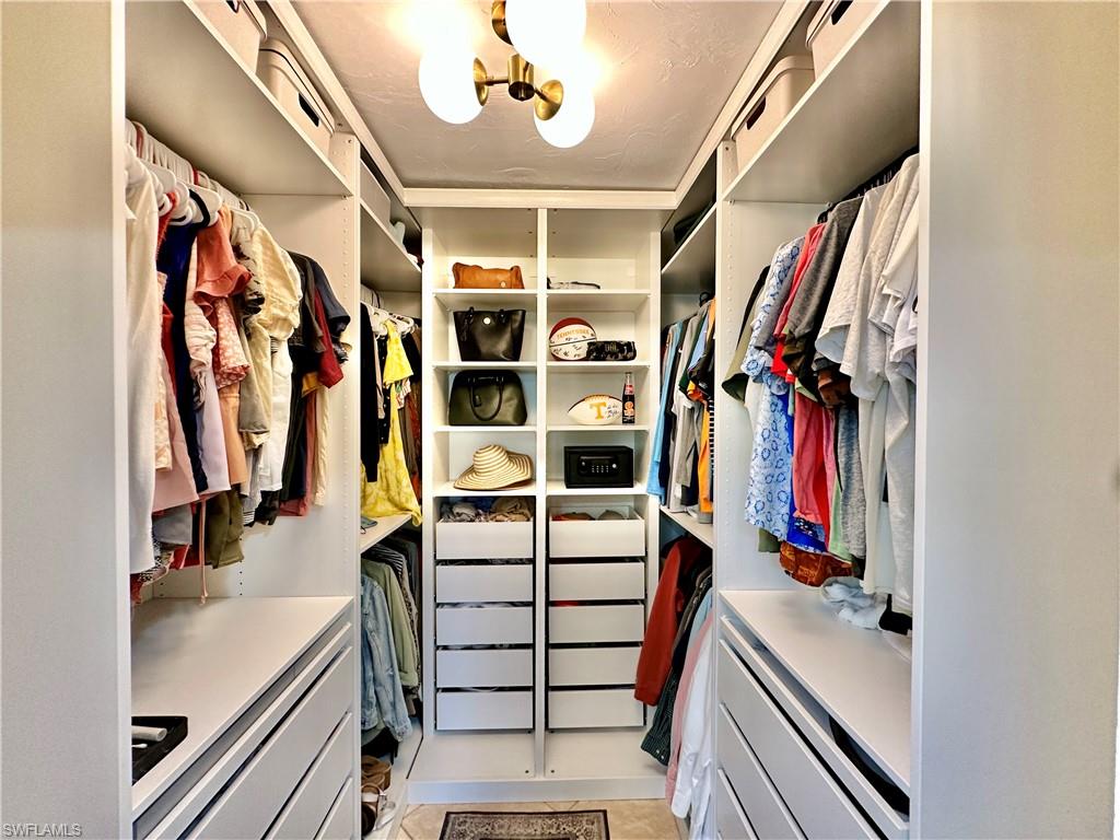 PINE HURST ESTATES - Residential Lease