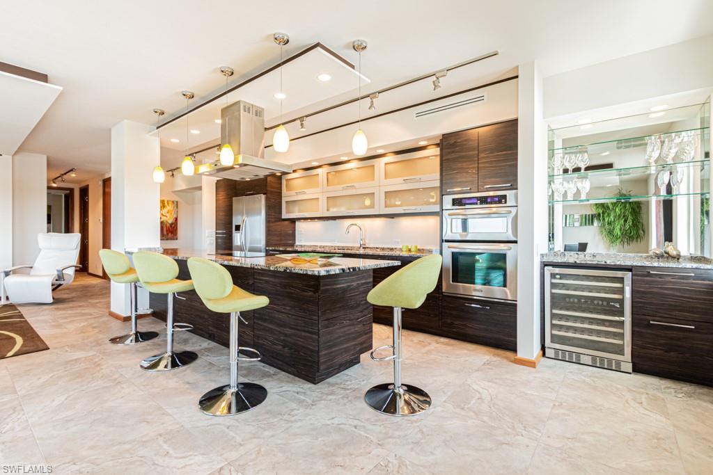 BAY TERRACE - Residential