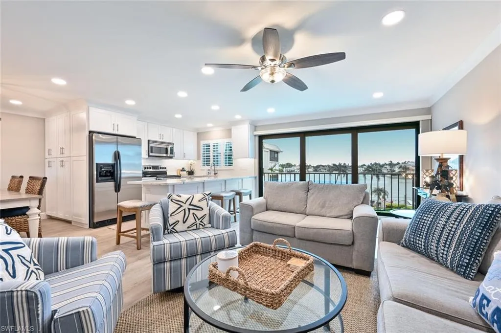 Naples, Florida 34103, United States, 3 Bedrooms Bedrooms, ,2 BathroomsBathrooms,Residential,Active,140817