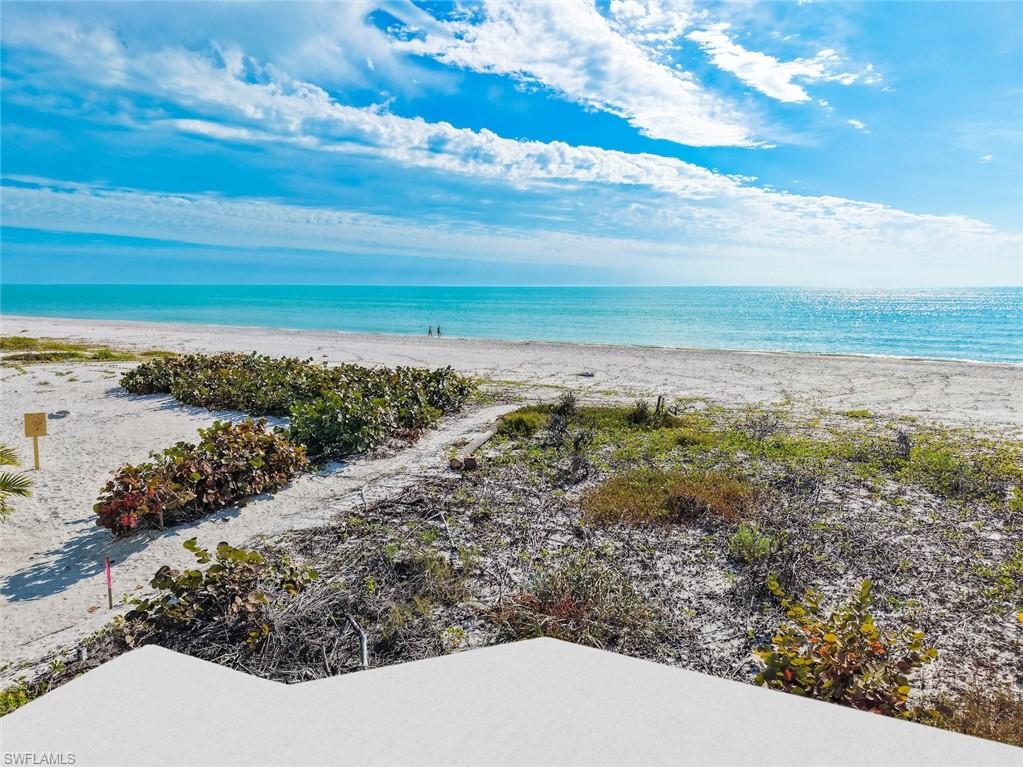 METES AND BOUNDS - Land