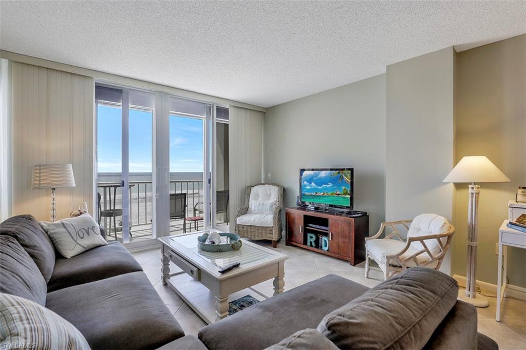 ADMIRALTY HOUSE - Residential