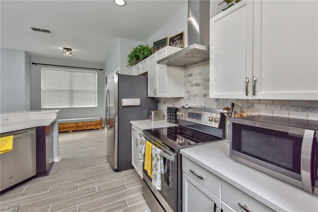 STONEYBROOK - Residential Lease